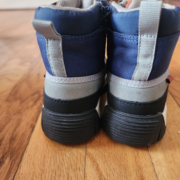 Carter's boots - Picture 6 of 8